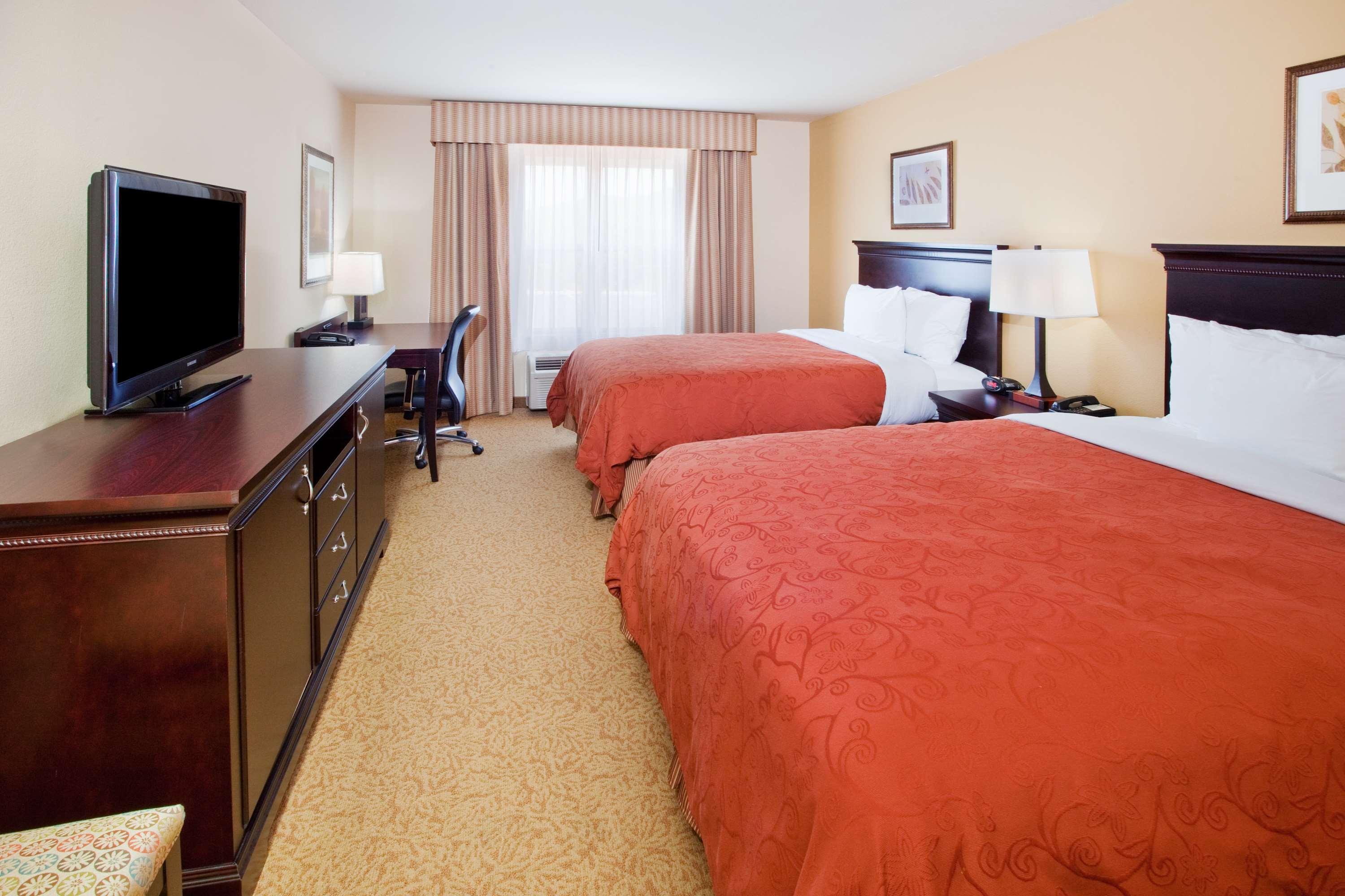 Comfort Inn & Suites Rome South Room photo