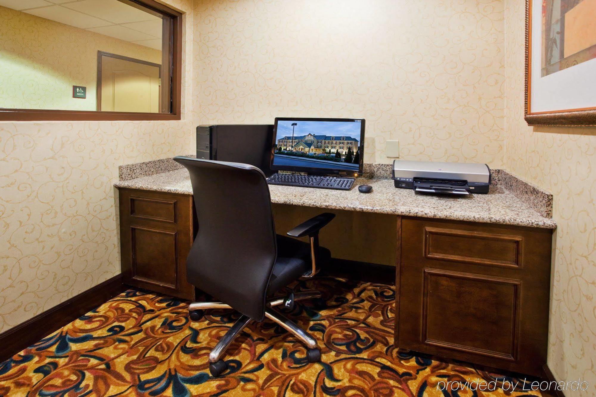 Comfort Inn & Suites Rome South Facilities photo
